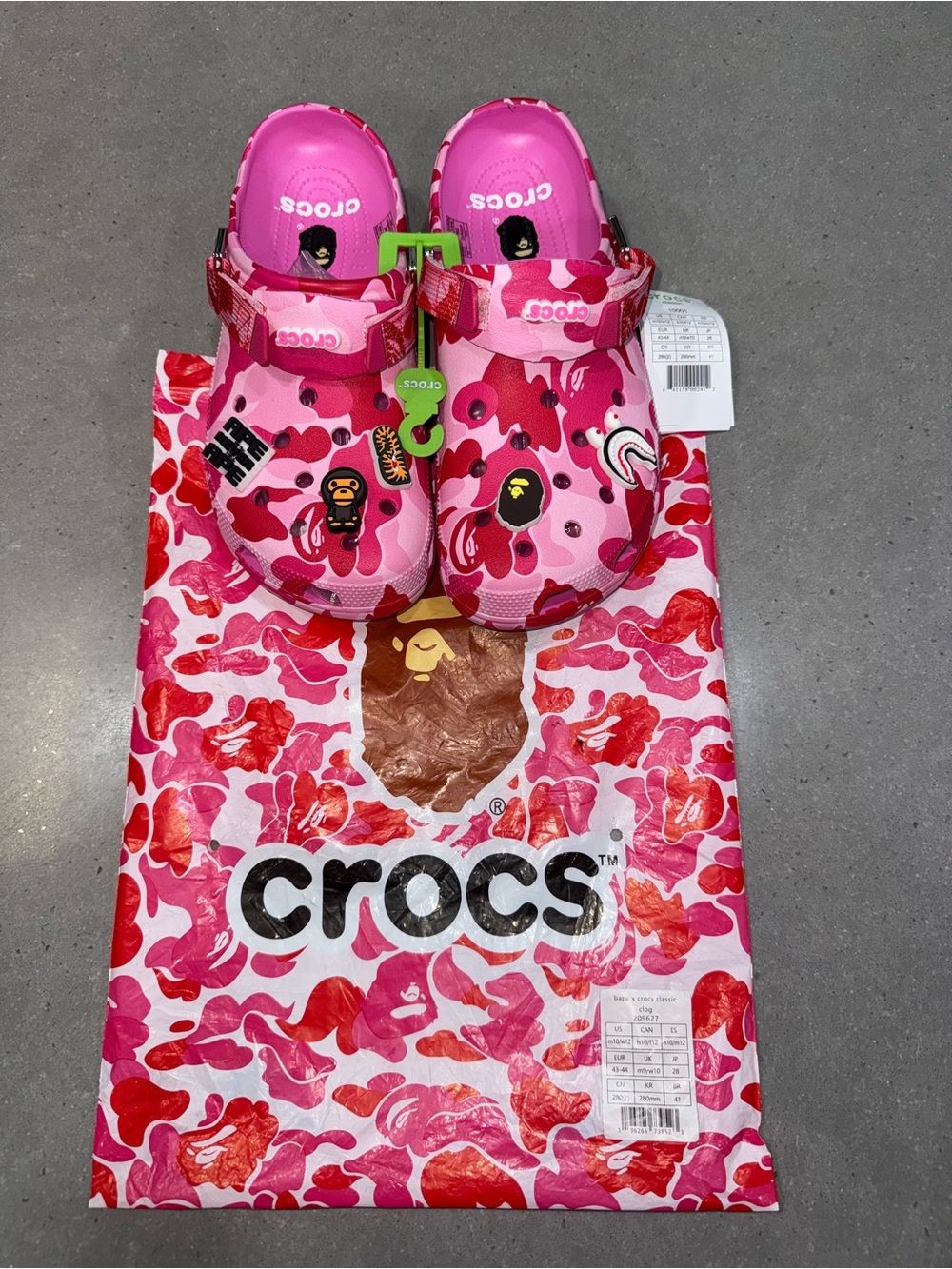 Crocs bape Classic Clog - Pink Camo